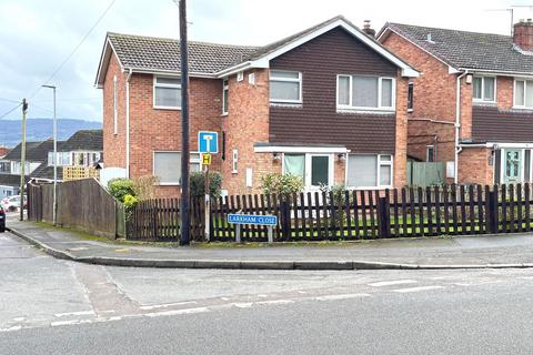 Larkham Close, Matson, GL4