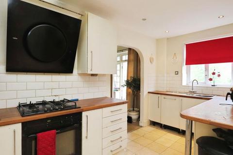 3 bedroom apartment for sale, Surrey Road, Bournemouth BH4