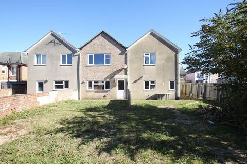 5 bedroom terraced house for sale, Wycliffe Road, Bournemouth BH9