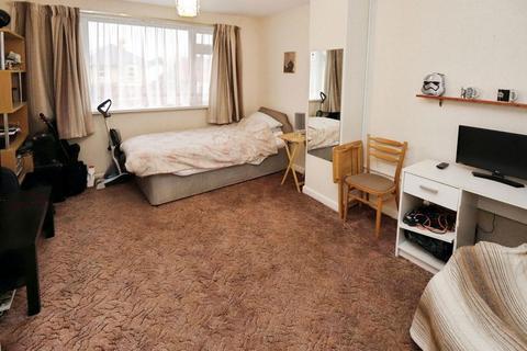 3 bedroom semi-detached house for sale, Kinson Road, Bournemouth BH10