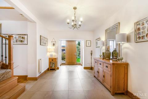 4 bedroom detached house for sale, Aggborough Crescent, Kidderminster