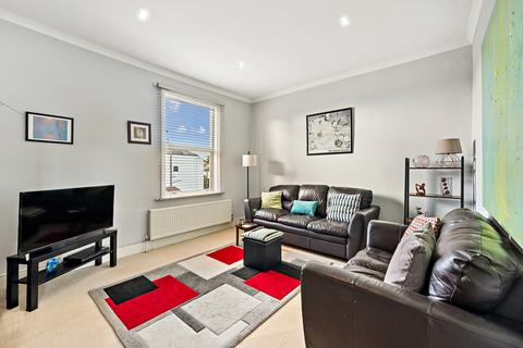 2 bedroom flat for sale, Boston Road, Hanwell, London, W7