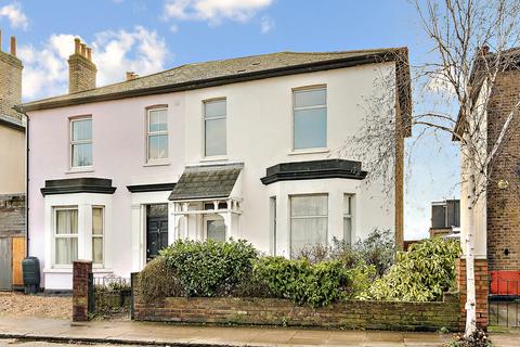 2 bedroom flat for sale, Boston Road, Hanwell, London, W7