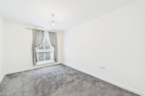 2 bedroom apartment for sale, 24, Starboard Crescent, Chatham