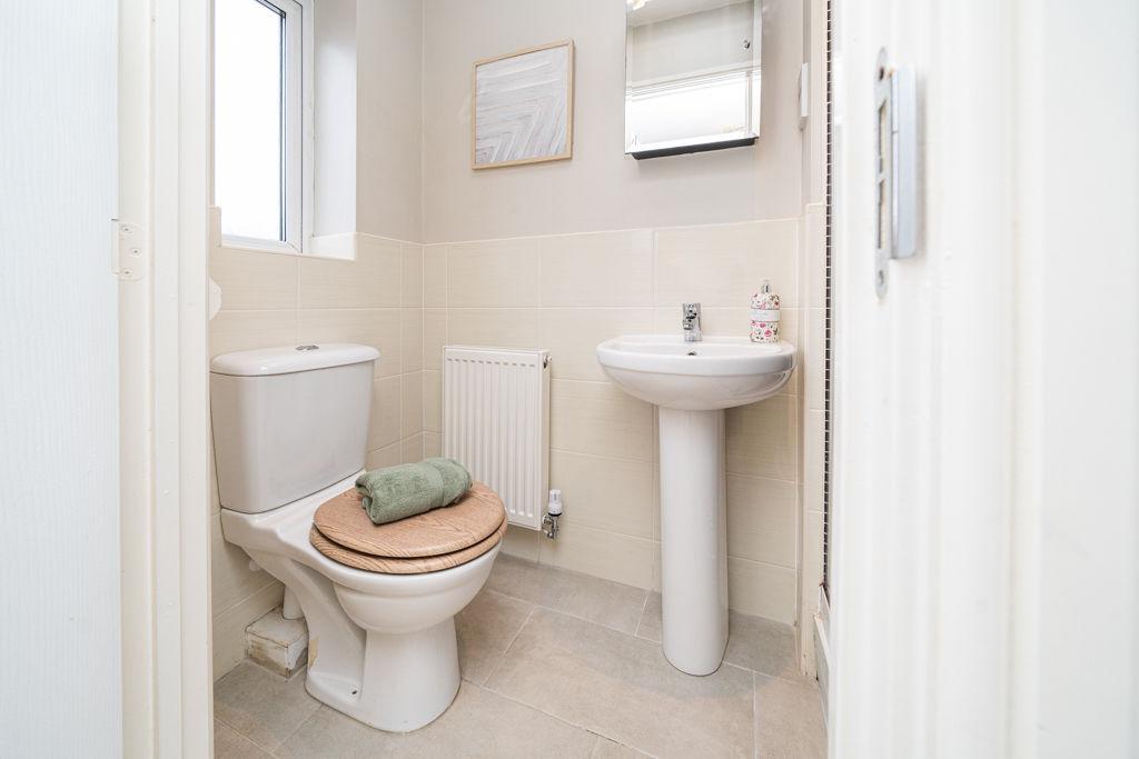 Bedroom 1 en suite
