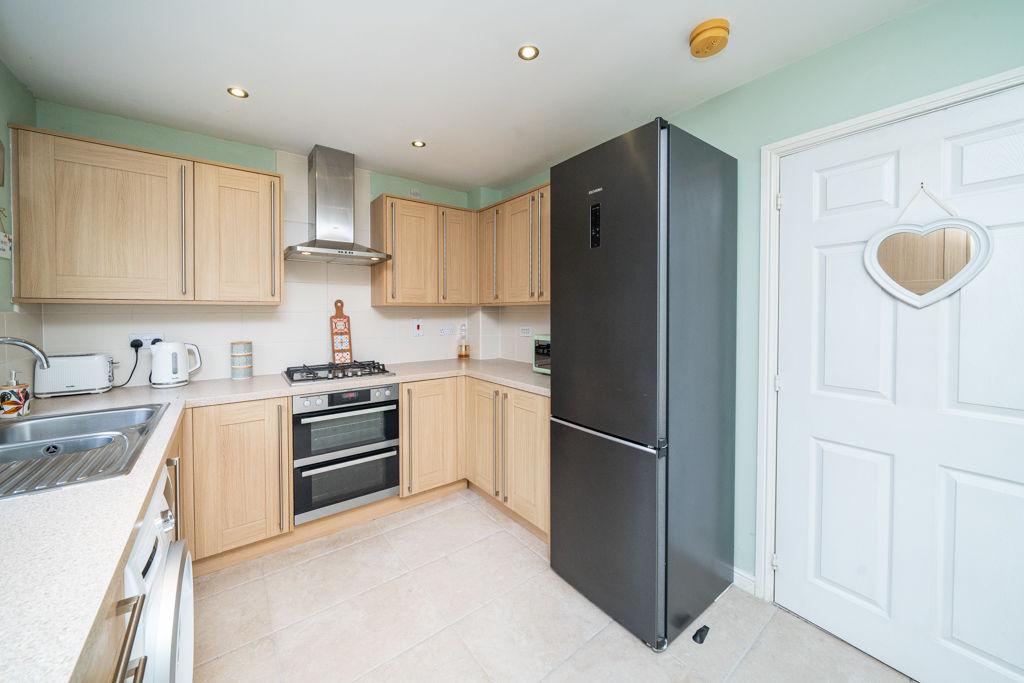Dining kitchen