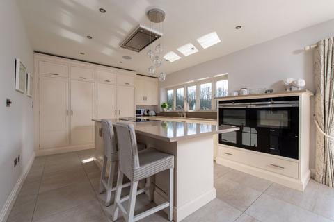 5 bedroom detached house for sale, 4 Manor Gardens, Clent DY9
