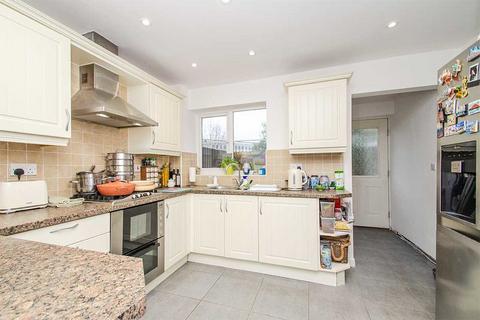 4 bedroom terraced house for sale, Church Walk, Burntwood WS7