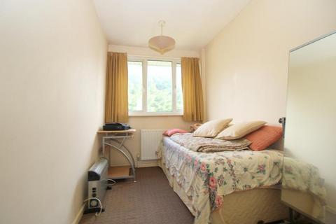 undefined, Chertsey Close, Vauxhall Park, Luton, Bedfordshire, LU2 9JD