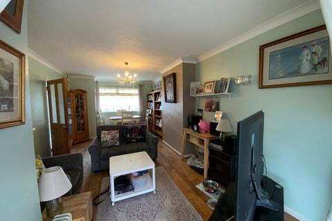 undefined, Elm Park, Hornchurch RM12