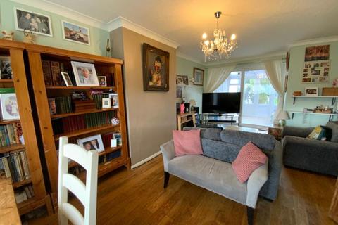 undefined, Elm Park, Hornchurch RM12