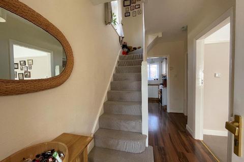 undefined, Ellesmere Drive, Sanderstead, South Croydon, CR2 9EL