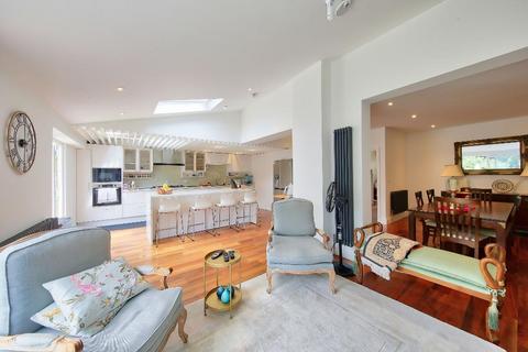 undefined, Elsrick Avenue, Morden, SM4 5RF