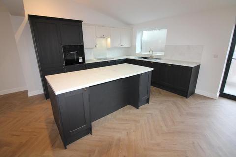 undefined, Leighton Buzzard, Leighton Buzzard LU7