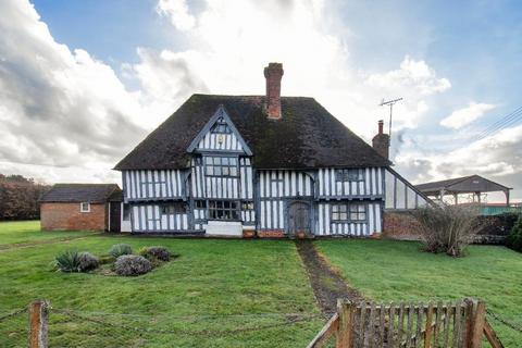 4 bedroom detached house for sale, Lower Farm Road, Boughton Monchelsea, Kent, ME17 3HA