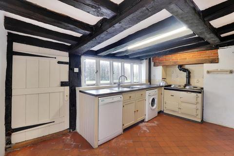4 bedroom detached house for sale, Lower Farm Road, Boughton Monchelsea, Kent, ME17 3HA
