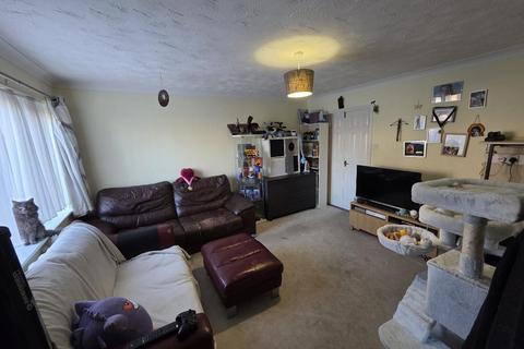 3 bedroom end of terrace house for sale, De Havilland Avenue, Shortstown, Bedfordshire, MK42 0QZ