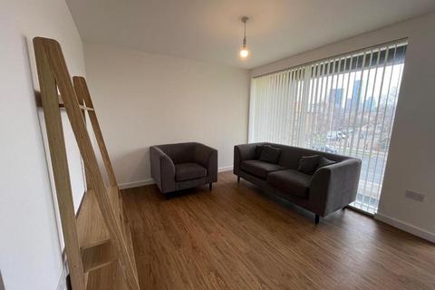 2 bedroom apartment to rent, City Road, Hulme, Manchester, M15 5GP