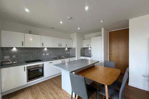 2 bedroom apartment to rent, City Road, Hulme, Manchester, M15 5GP