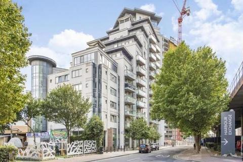1 bedroom flat to rent, City Tower, Limeharbour, Crossharbour, South Quay, Canary Wharf, London, E14 9LS