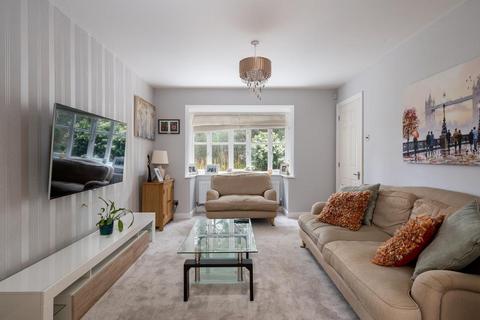 6 bedroom detached house for sale, Two Mile Ash, Milton Keynes MK8