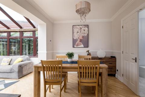 6 bedroom detached house for sale, Two Mile Ash, Milton Keynes MK8