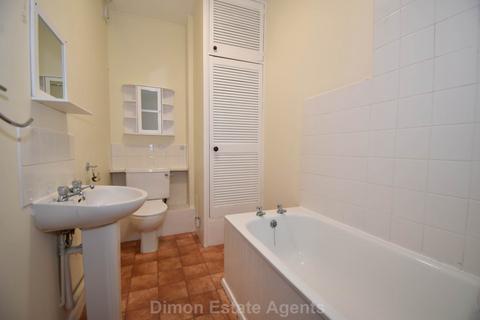 2 bedroom flat for sale, Forton Road