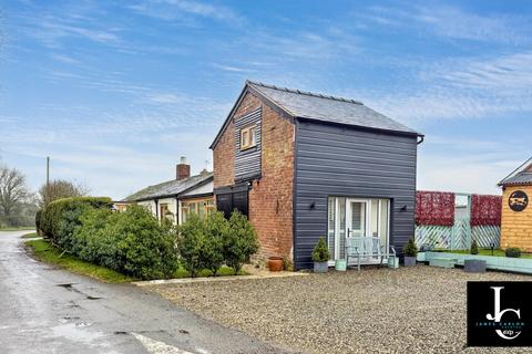 3 bedroom detached house for sale, Ellesmere SY12