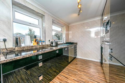 3 bedroom terraced house for sale, Glenholme Terrace, Ossett, WF5