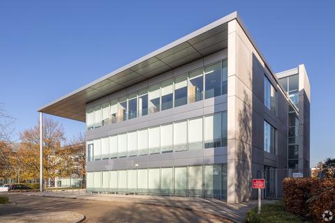 Office to rent, 240 Bath Rd Slough SL1 4DX