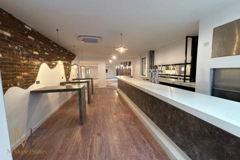 Pub to rent, 68-69 High St Gravesend DA11 0BB