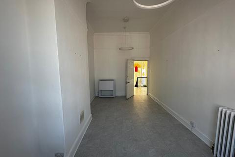Office to rent, King St Chester CH1 2