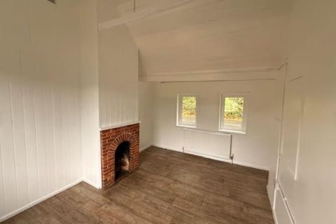 Office to rent, 3 Station Approach St Haslemere GU27 2PE