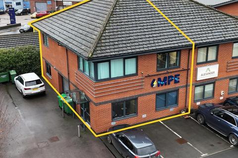 Warehouse for sale, Wetmore Rd Burton On Trent DE14 1QY