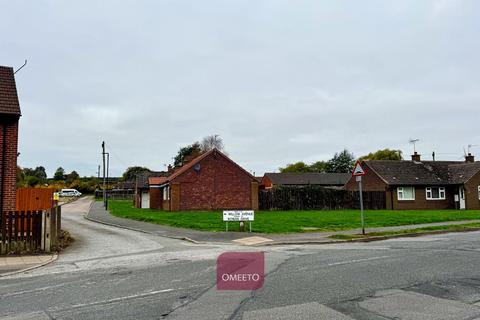 Land for sale, Rowan Dr Shirebrook NG20 8HE