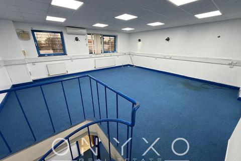 Industrial unit to rent, 1-5 Bristol Way Slough SL1 3QE