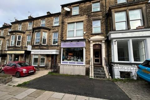 Retail property (high street) to rent, 18 Cheltenham Parade Harrogate HG1 1DB