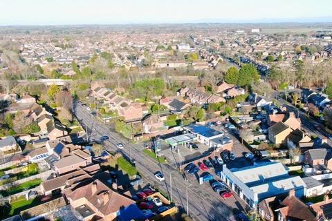 Retail property (high street) to rent, 16-18 Banbury Rd Bicester OX26 2HJ