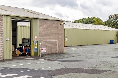 Warehouse to rent, Bridge Rd S Wrexham LL13 9PN