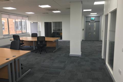 Office to rent, 160 Falcon Rd London SW11 2LS