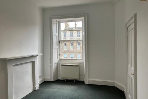 Office to rent, 111 George St Edinburgh EH2 4JN