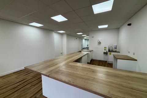 Retail property (high street) to rent, 33-35 Castle St Aberdeen AB11 5BB