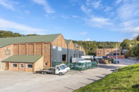 Warehouse to rent, Stowfield Lydbrook GL17 9NG
