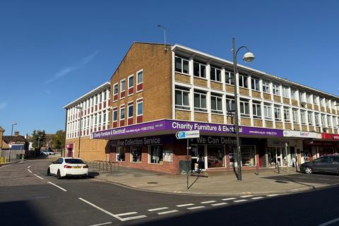 Office to rent, 40-52 The Broadway Crawley RH10 1HB