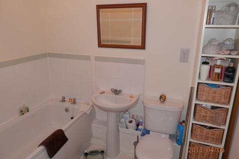 undefined, Kiln Way, Dunstable, LU5