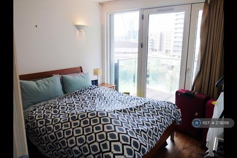 1 bedroom flat to rent, Fairmont Avenue, London, E14