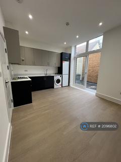 undefined, High St, London, SE20