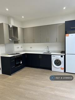 2 bedroom flat to rent, High St, London, SE20