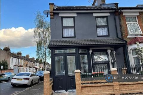 undefined, Eversleigh Road, London, E6