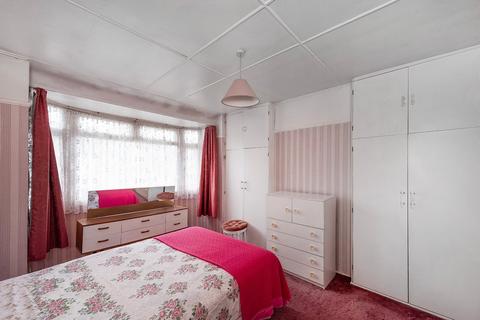 3 bedroom semi-detached house for sale, Stapleton Road, Bexleyheath, DA7